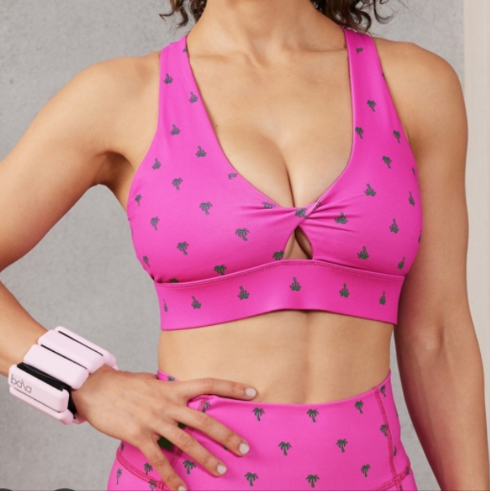 NWT Fabletics Women's Oasis Twist Medium Impact Sports Bra Pink Palm Tree